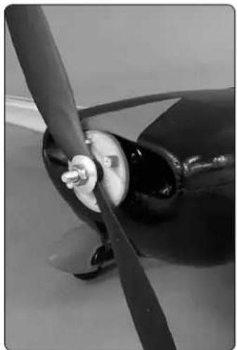 Flyzone Extra 300 SX - Check the C.G. (Center of Gravity) - 2