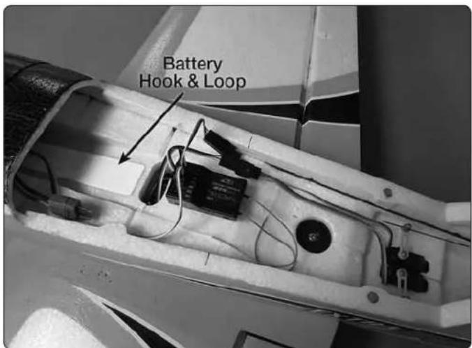 Flyzone Extra 300 SX - ASSEMBLY - 12