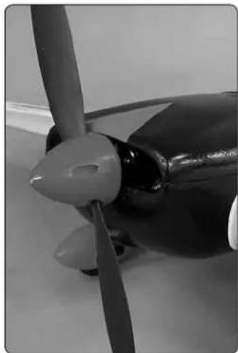 Flyzone Extra 300 SX - Check the C.G. (Center of Gravity) - 3