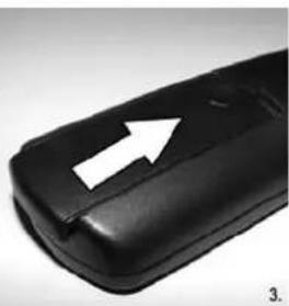 Luxor LED22EL - Inserting Batteries - 2