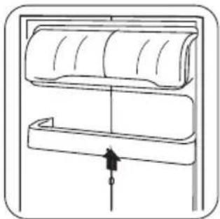 ZANUSSI ZRA324SW - Posicionar as prateleiras da porta - 1