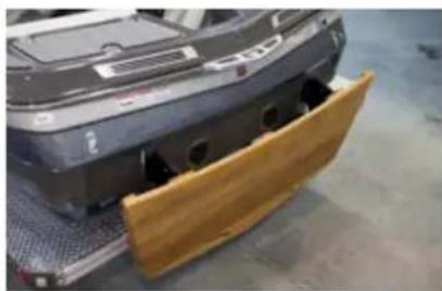 MASTERCRAFT NXT22 (2016) - Folding Down the Platform - 1