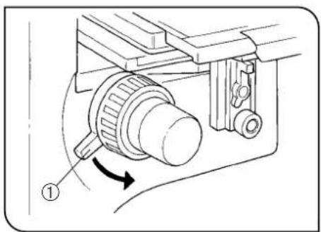 OLYMPUS BX45 - (Abr. 10) Einstellen der Gängigkeit des Grobtriebs - 1