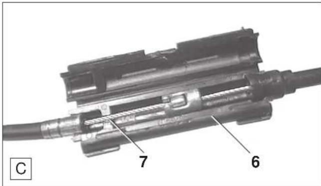 DOLMAR MS-250 - Montage der Handgriffe - 3