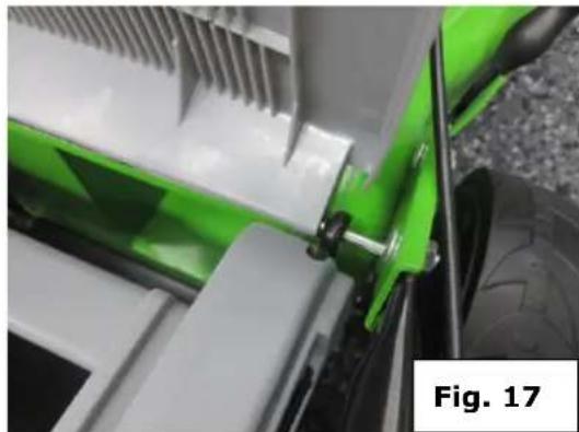 Zipper ZI-BRM35 - Attaching the grass catcher - 2