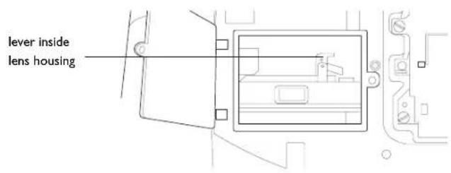 INFOCUS LP840 - Replacing the projection lamp - 1