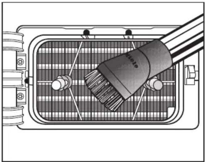 MIELE PT 7137 WP - Montageklappe und Wärmetauscherraum reinigen - 2