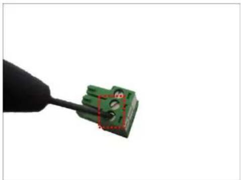 ACTi E270 - How to Connect a Power Adapter (for E217, E222 only) - 1