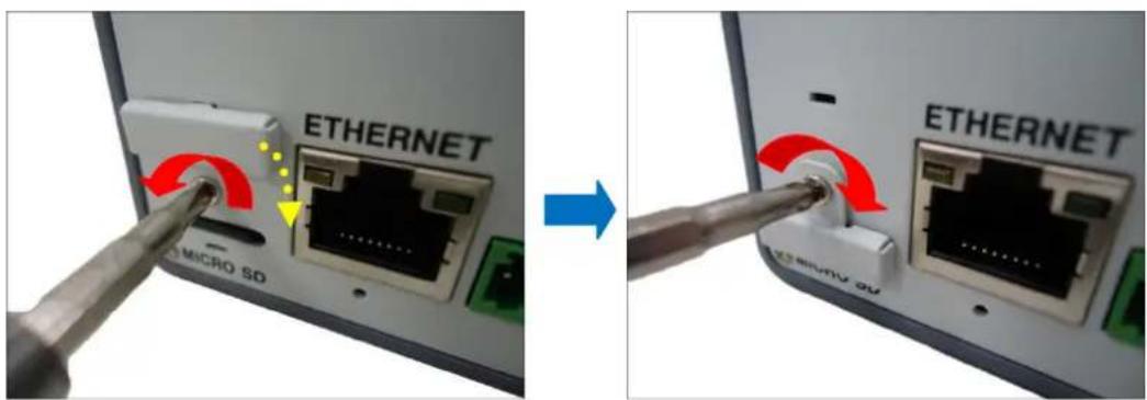ACTi E270 - How to Insert the Memory Card - 3