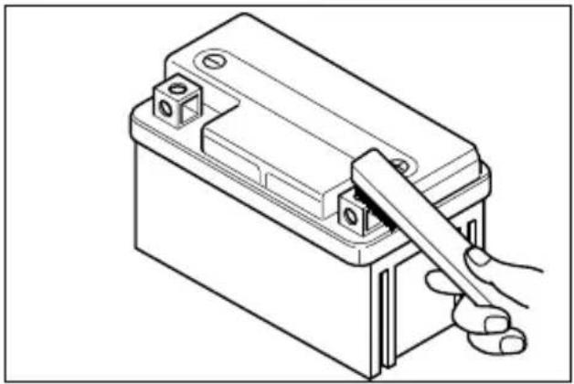 HYOSUNG SF100 - - CLEAN OF BATTERY TERMINAL - 1