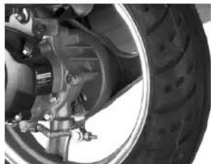 Bintelli Breeze 49cc - Service and Maintenance for the Rear Brake - 2