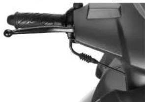 Bintelli Breeze 49cc - Adjustment of the accelerator handgrip - 1