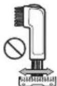 Izumi IZF-V85 - Cleaning with the brush - 4