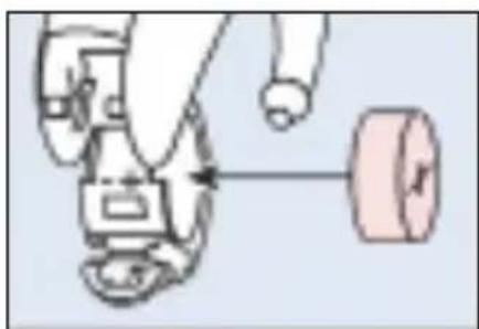 SIEMENS Intuis BTE - Inserting the battery - 1