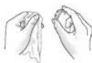 Interton Share BTE - Cleaning earmoulds - 1