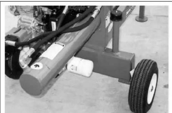Wallenstein WX640 - HYDRAULIC SYSTEM OIL FILTER - 1