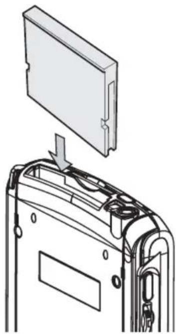 TOSHIBA E800 - Inserting a CF II Card - 1