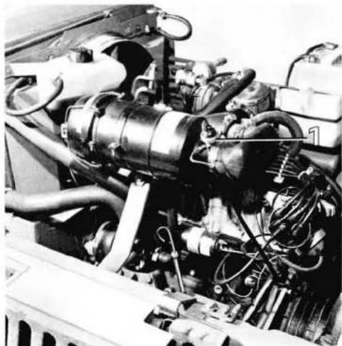 Linde H35 T - Keilriemen prüfen - 9