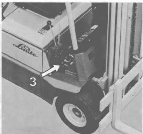 Linde E15 S - DER STAPLER UND SEINE HANDHABUNG - 3