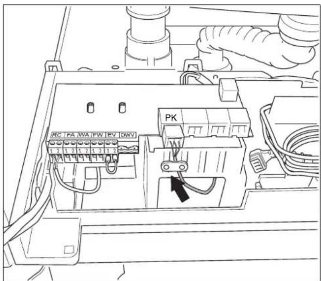 BUDERUS Logamax plus GB162-65 - Pumpe elektrisch anschließen - 3