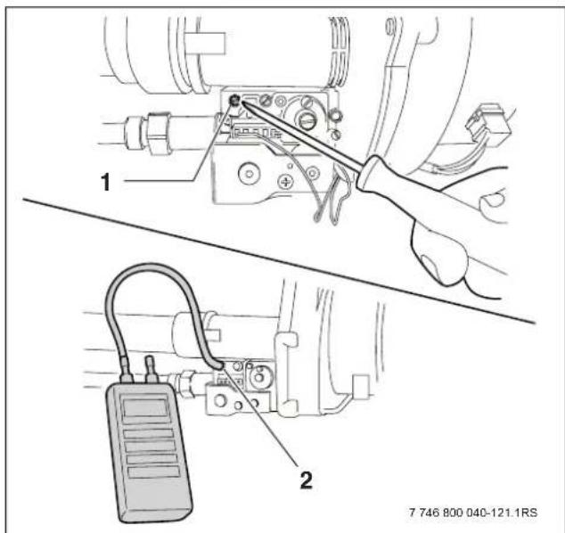BUDERUS Logamax plus GB162-45 - Gas-Anschlussfließdruck prüfen - 1