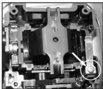 ROBBE FUTABA T6EXP - Rückwand wie vorstehend beschrieben abnehmen: - 1