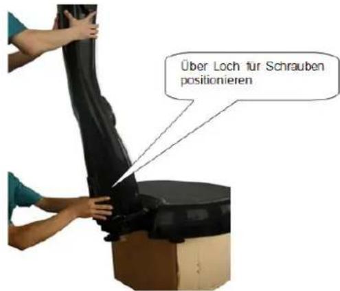 Über Loch für Schrauben positionieren