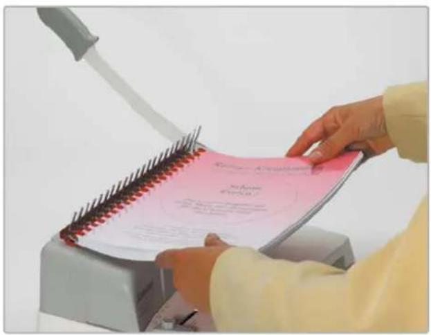 Schönherr Bind-Master - Papier-Stapel ausrichten - 2