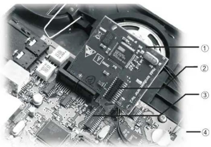 Bintec-elmeg CS410 - Installation des Moduls (siehe Bild) - 1