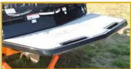 MASTERCRAFT X30 - CAUTION - 1