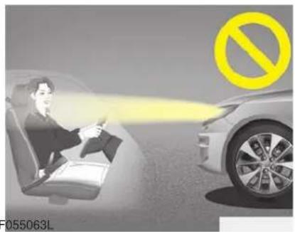 KIA Optima PHEV (2017) - WARNING - Sudden Vehicle Movement - 2