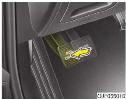KIA Optima PHEV (2017) - Parking brake – Foot type (if equipped) - 2