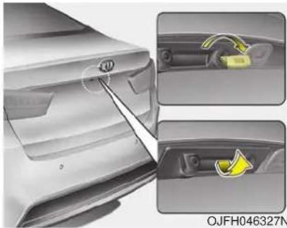 KIA Optima PHEV (2017) - TRUNK - 1