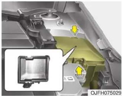 KIA Optima PHEV (2017) - Maintenance - 1
