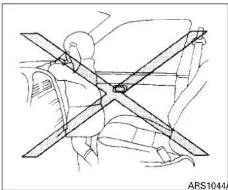 Technical line drawing of a car seatbelt assembly (no text or symbols)