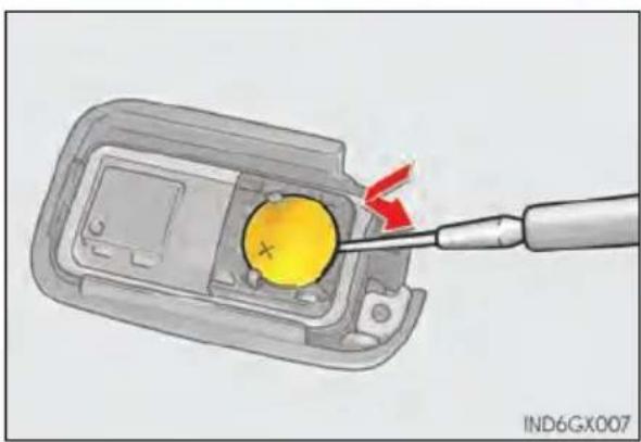LEXUS GX 460 (2018) - Replacing the battery - 3