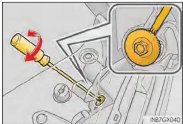 LEXUS GX 460 (2018) - Adjusting the headlight aim - 1