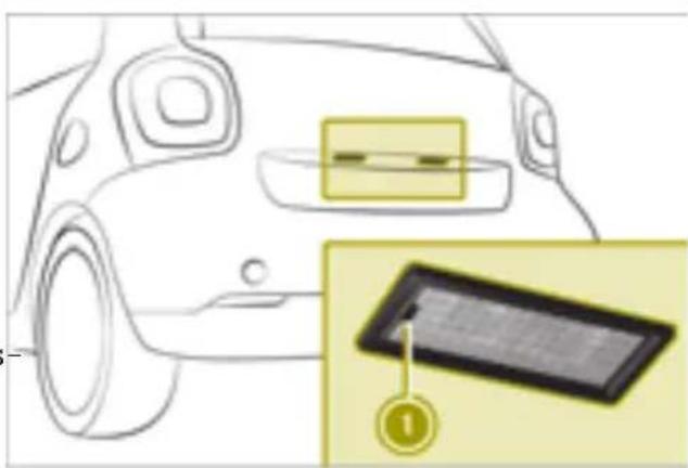 SMART Fortwo Cabrio Electric Drive (2018) - Replacing the license plate lamp - 1