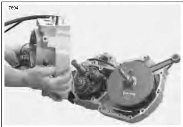 BUELL Blast (2004) - NOTES - 3