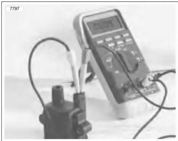 BUELL Blast (2004) - Ignition Coil Primary Circuit Test - 2
