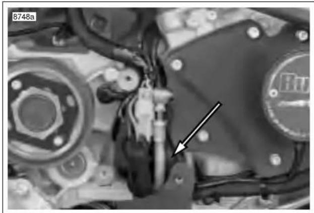 BUELL XBR Firebolt (2003) - Voltage Regulator Inspection - 2