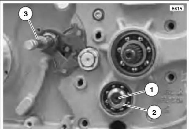 BUELL XBR Firebolt (2003) - RIGHT CRANKCASE REMOVAL - 1