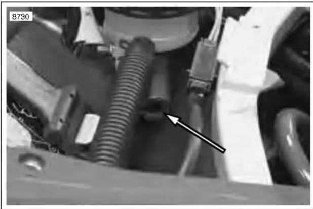 BUELL XBR Firebolt (2003) - Installing Engine in Frame - 3