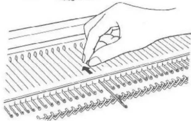 Zippy Plus - Replacing a damaged needle - 5