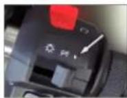 Royal Enfield Thunderbird Twinspark (2006) - Head light switch - 1