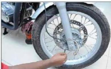 Royal Enfield Continental GT (2014) - Minor Maintenance Tips - 1