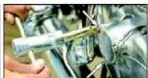Royal Enfield Bullet 350 Twinspark (2014) - ENGINE - OIL CHANGE - 4