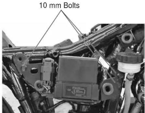 Victory Vegas (2016) - Rear Shock Preload (Ride Height) Adjustment - 1