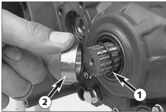 KTM 300 MXC (2002) - Mounting reed valve housing and intake flange - 1