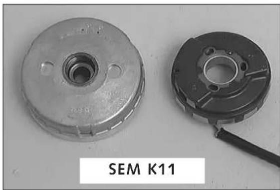KTM 300 MXC (2002) - Check stator (SEM) - 1